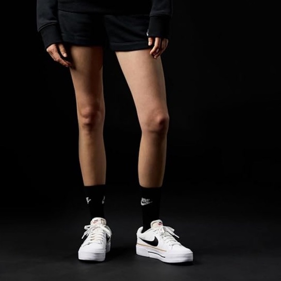 Nike Womens Nike Court Legacy Lift White Black Shoes - Picture 6 of 9